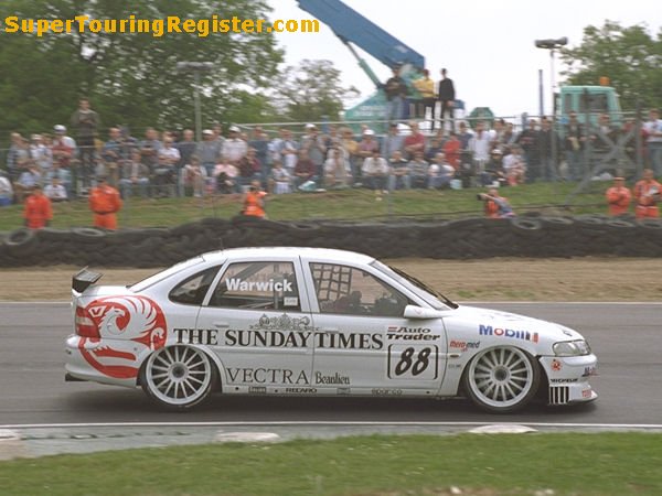 Derek Warwick @ Brands Hatch, Apr 1997