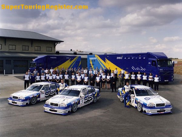 1995 Volvo BTCC team photo