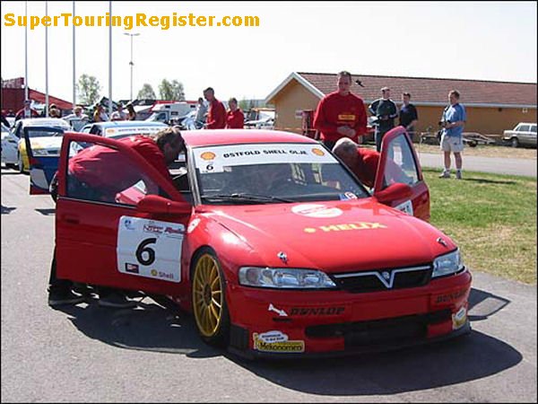 Bjørn-Arild Martinsen @ Valer, May 2002