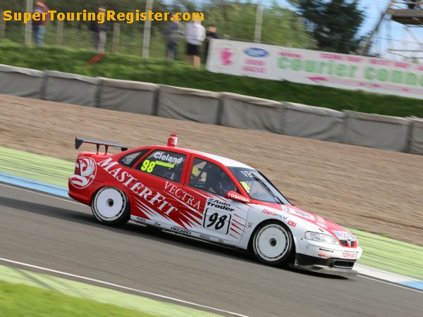 John Cleland, Knockhill 2016