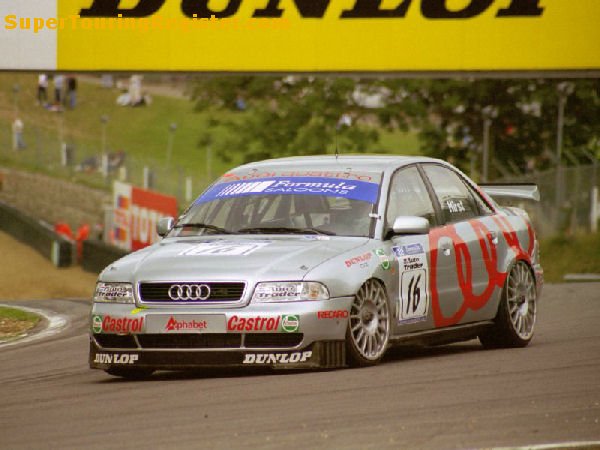 Steve Hirst @ Brands Hatch, Sep 2002