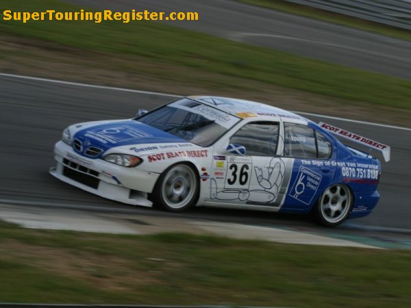 Jonathan Young @ Snetterton July 2004