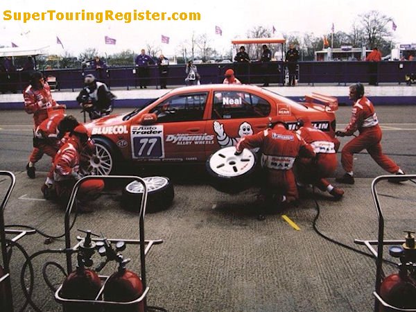 Matt Neal, Donington Park